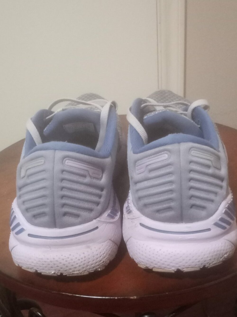 Brooks Adrenaline GTS 22 Womens Running Shoes Blue Lilac Size 11 1203531B589 - Picture 12 of 14